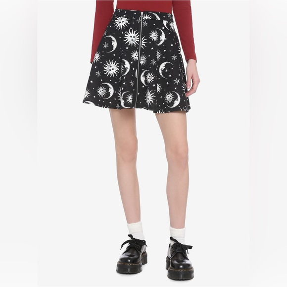 Hot Topic Black and White Celestial Skater Skirt 🌙💫⭐️🌟☀️ - Picture 2 of 9